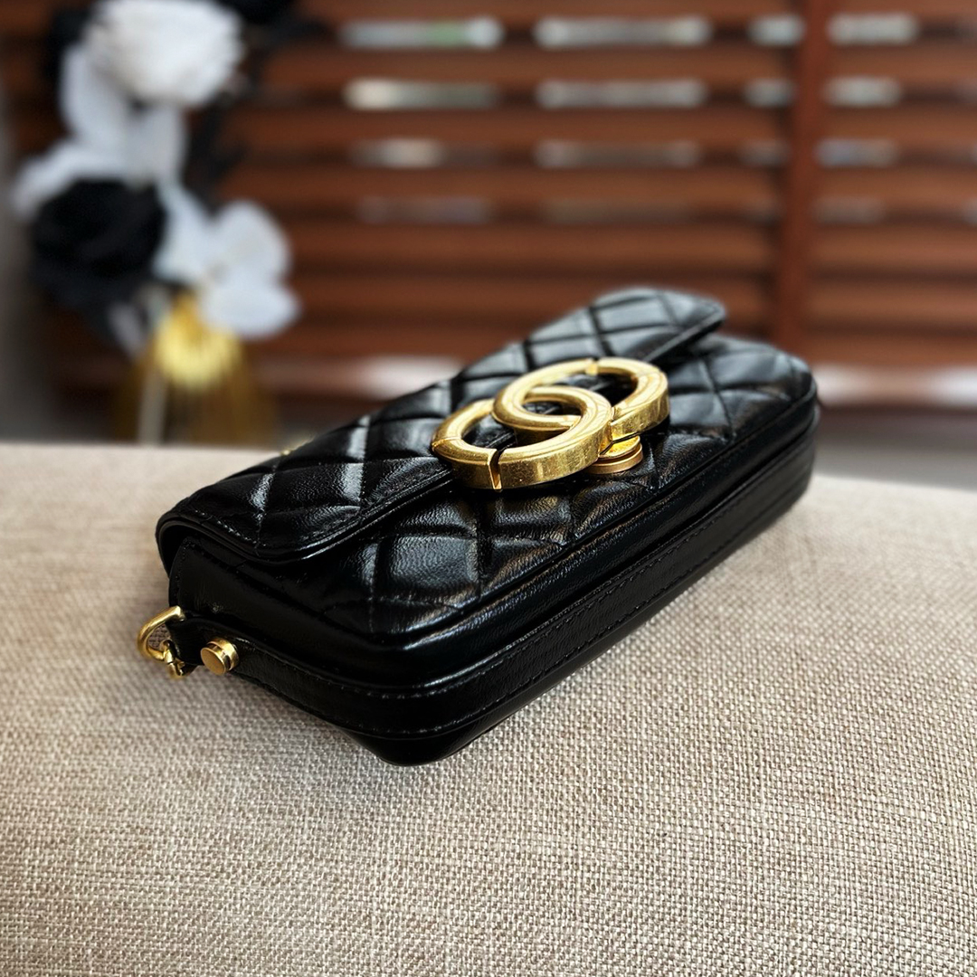 Chanel Shiny Calfskin Quilted Flap